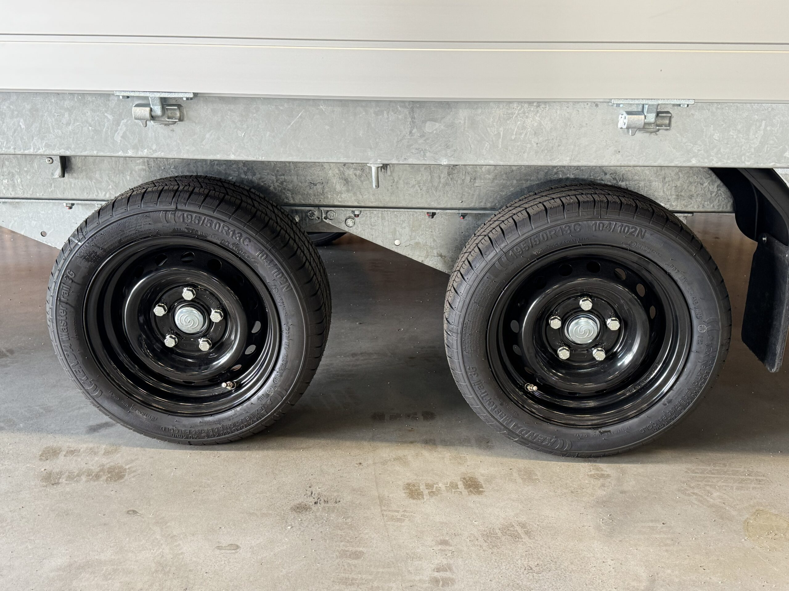 Saris Achterwaartse Kipper K1 306x184 2700kg - Afbeelding 8
