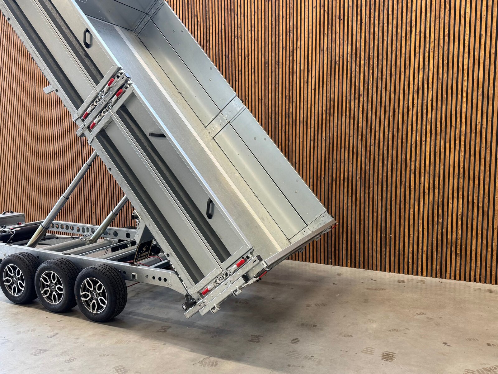 Brian James Tipper 360x200 3-as 12 inch 3500kg - Afbeelding 7