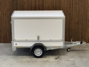 Saris Gesloten opbouw GO 256x134x150 1350kg + Zijklep
