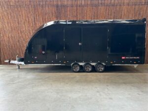Brian James Race Transporter 7 550x230 3-as 10 inch 3500kg Black Body