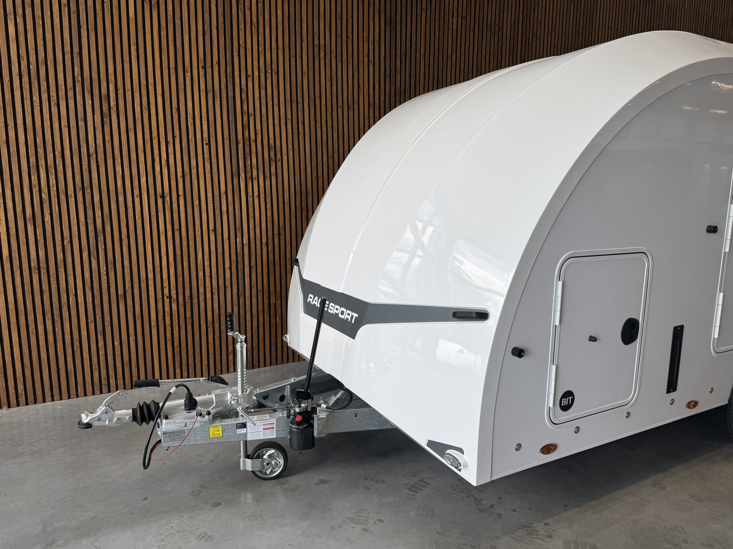 Brian James Race Sport 500×210 2-as 12 inch 3500kg White Body - Afbeelding 3