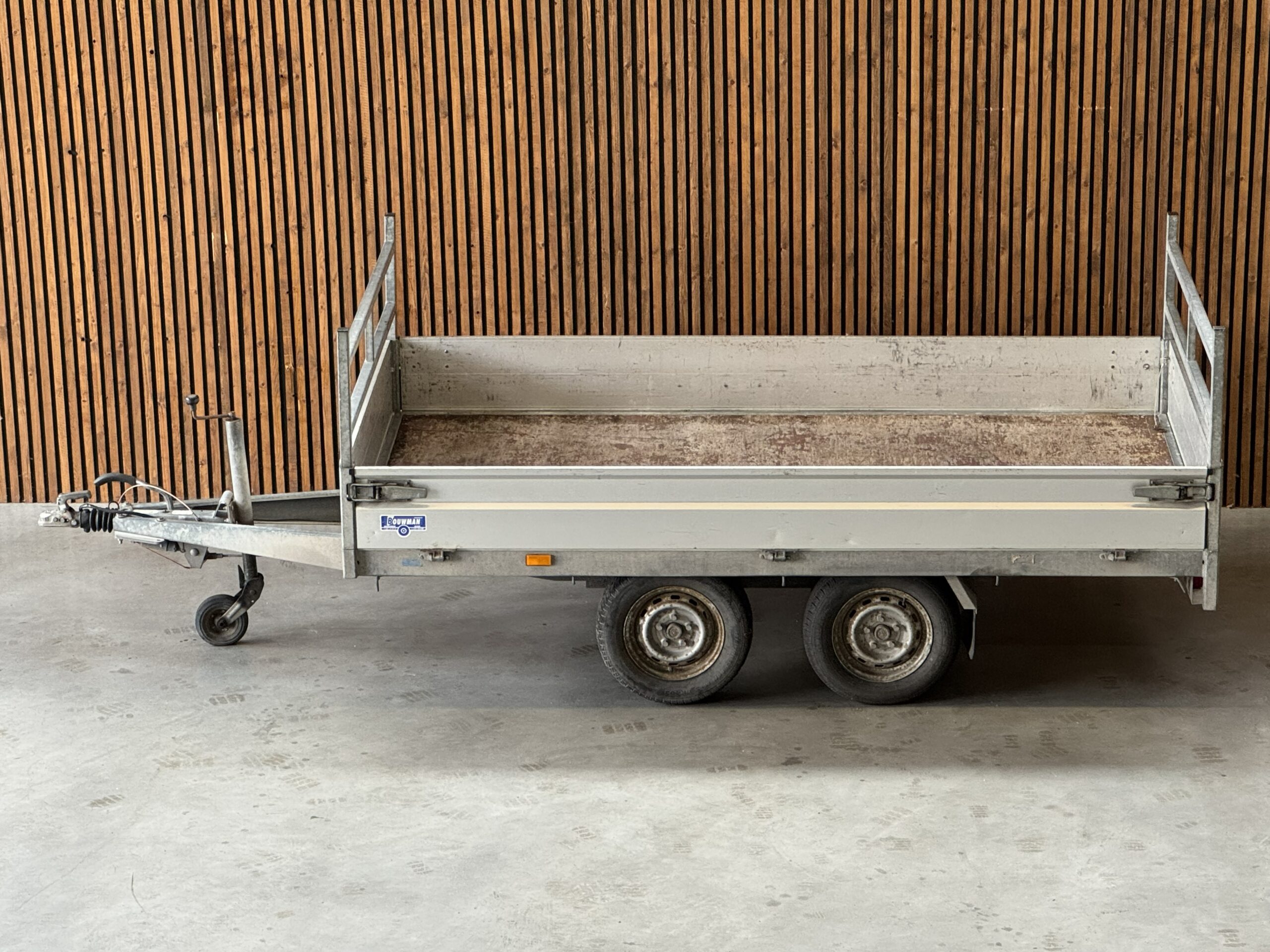 Hapert Azure Plateauwagen 305×160 2000kg 2-as