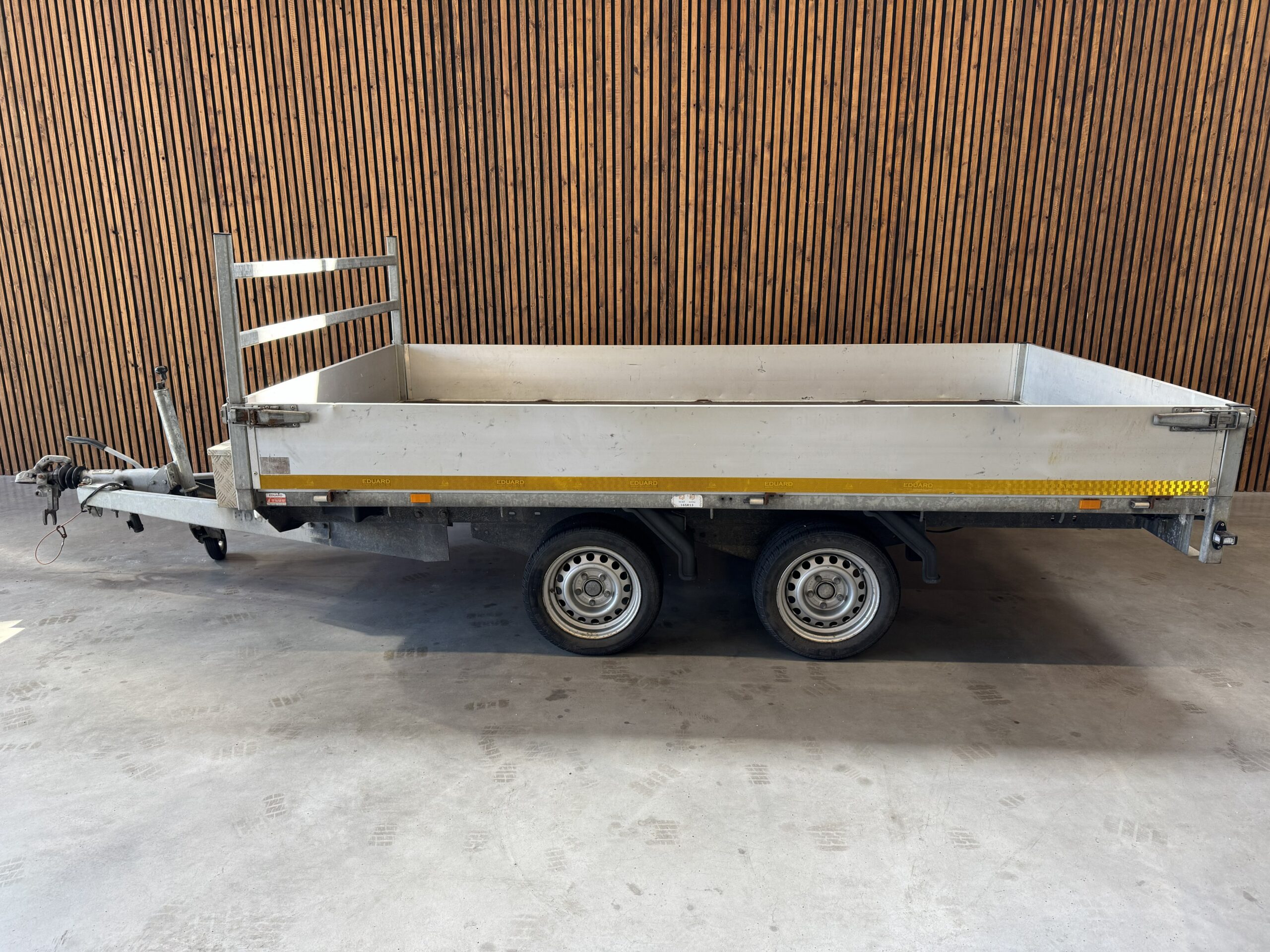 Hapert Azure Plateauwagen 305x160 2000kg 2-as - Afbeelding 2