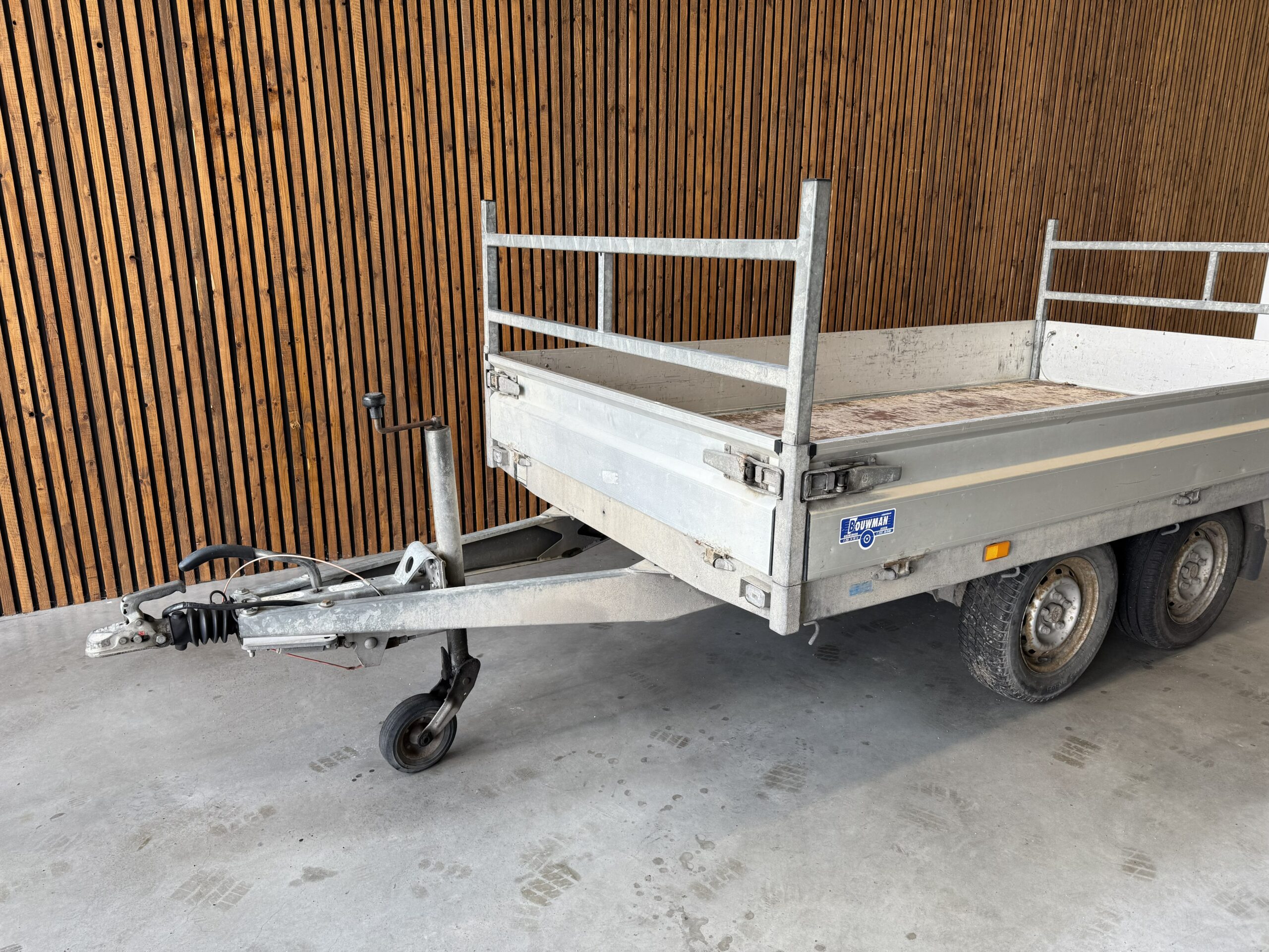 Hapert Azure Plateauwagen 305x160 2000kg 2-as - Afbeelding 4