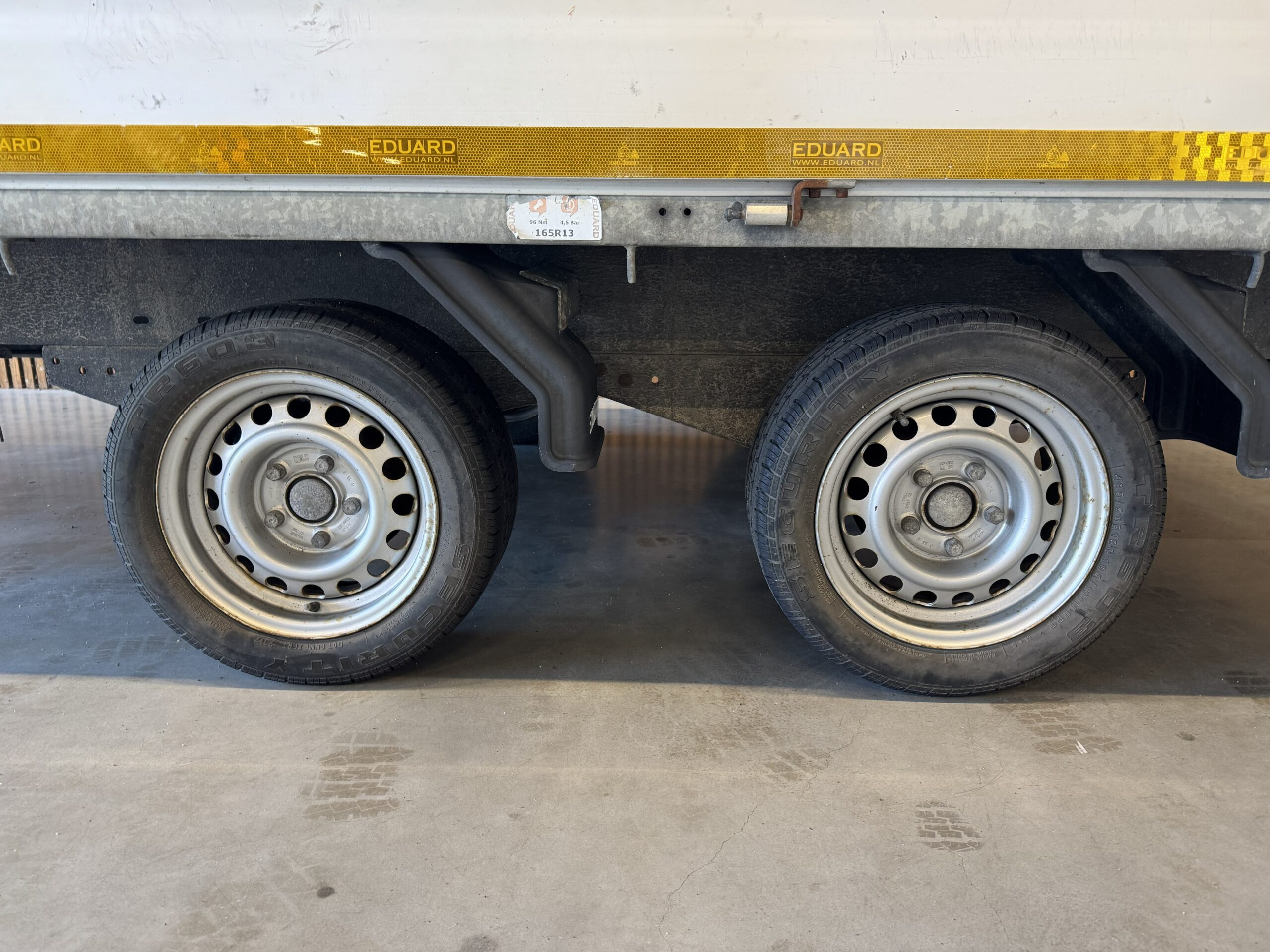 Hapert Azure Plateauwagen 305x160 2000kg 2-as - Afbeelding 5