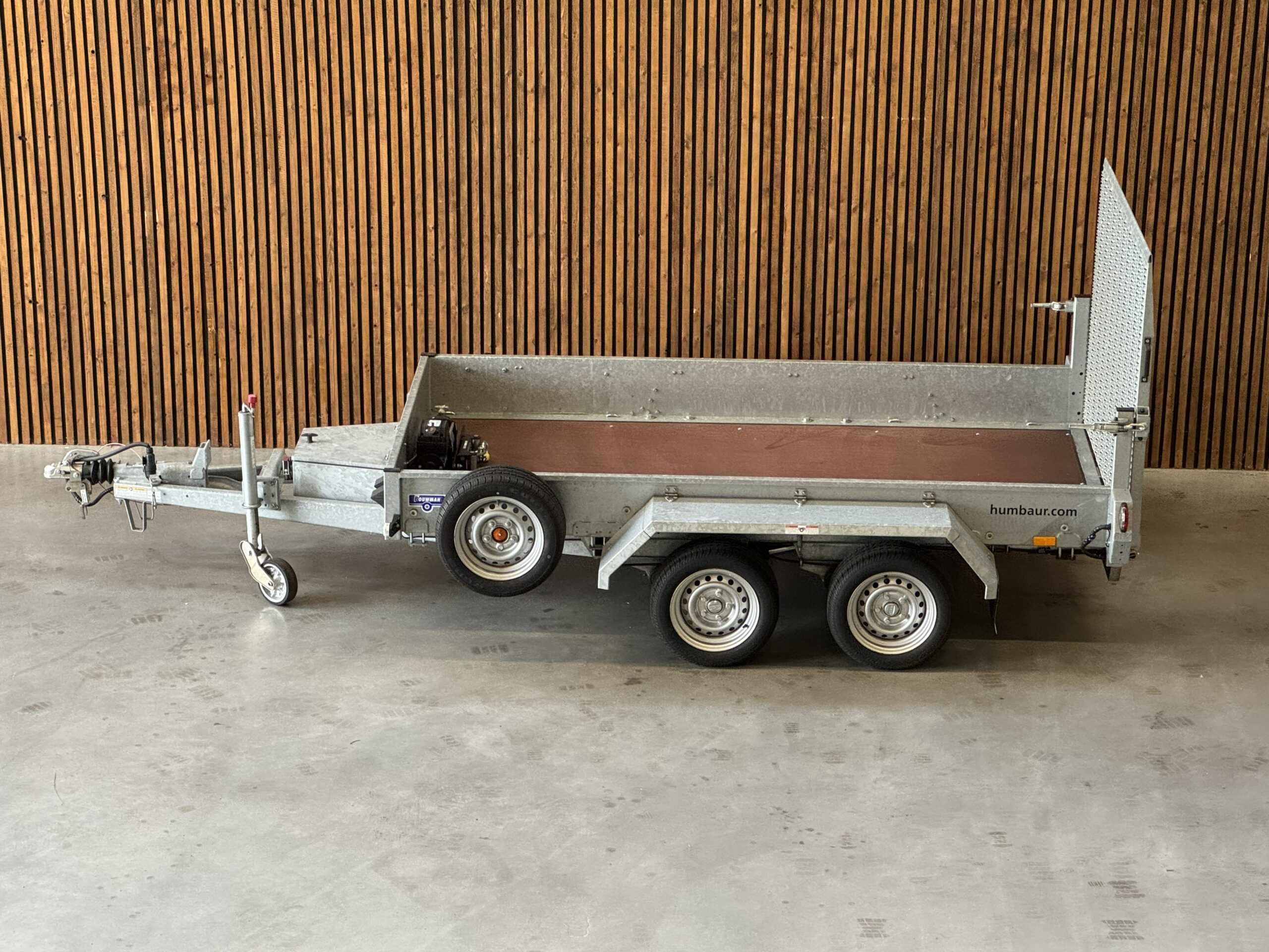 Humbaur Senko 253016 300x160 2500kg 2-as (hydraulisch afzinkbaar) - Afbeelding 2
