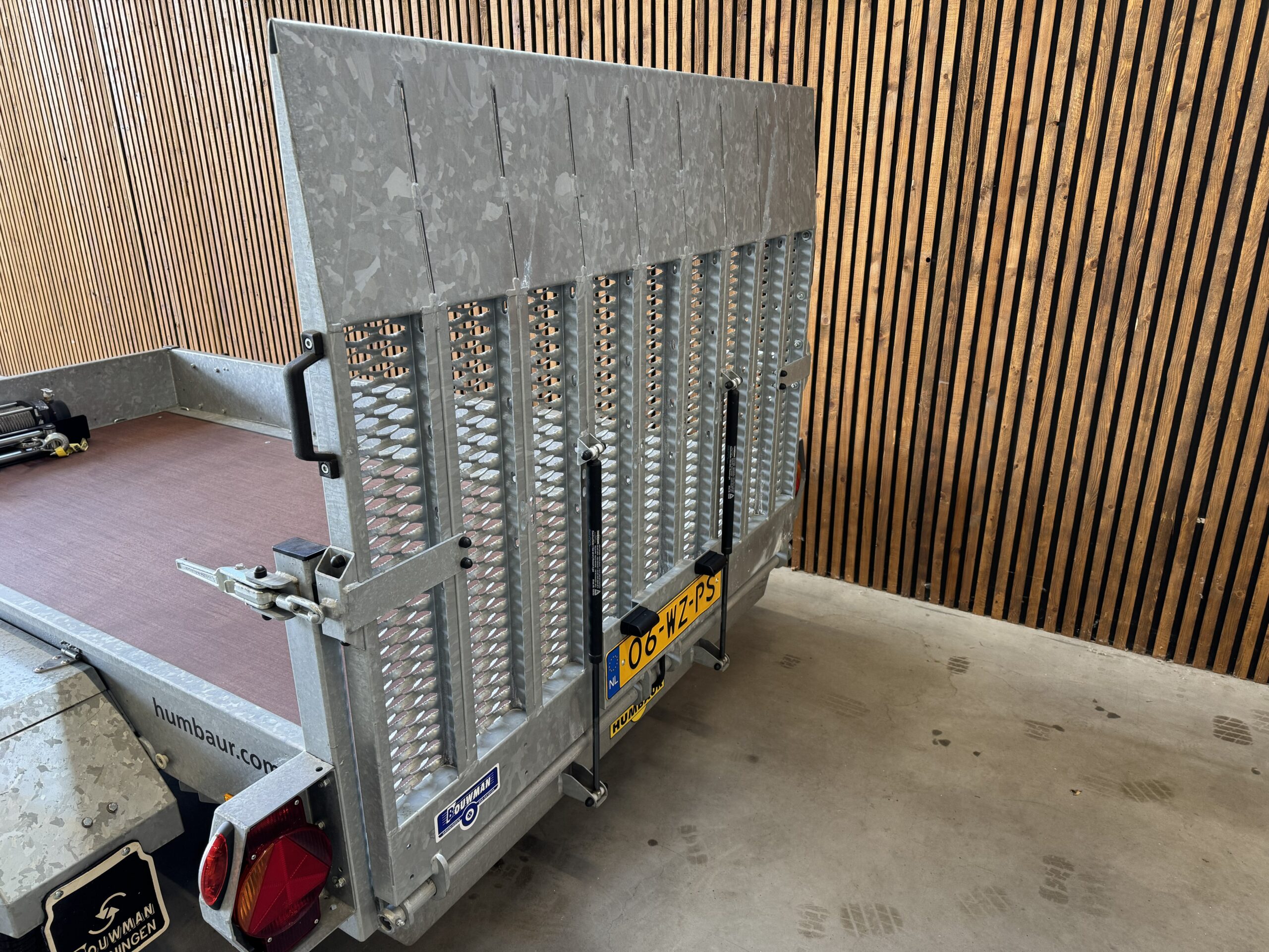 Humbaur Senko 253016 300x160 2500kg 2-as (hydraulisch afzinkbaar) - Afbeelding 8