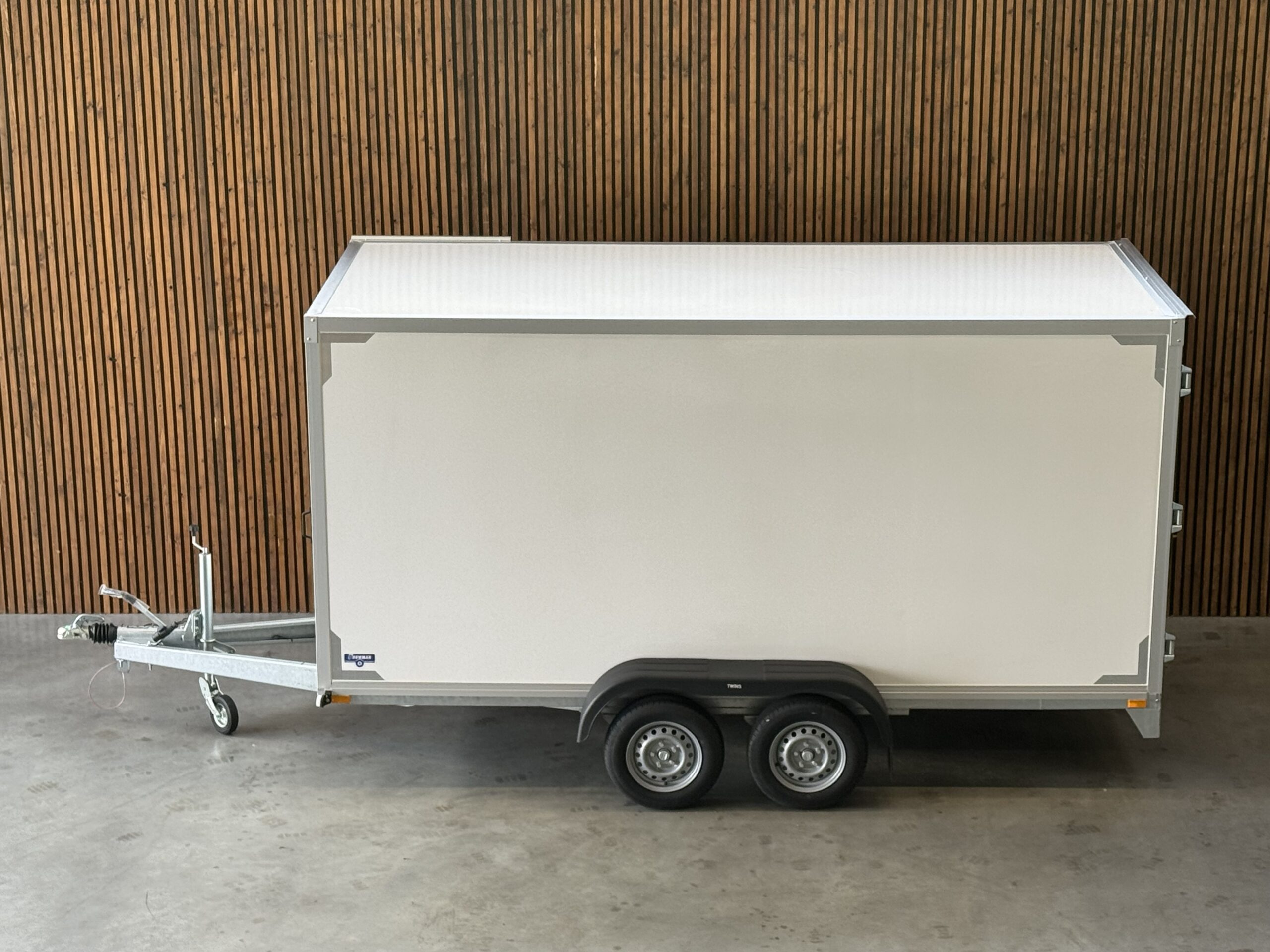 Twins Trailers Gesloten Opbouw 407x187x180 2700kg 2-as